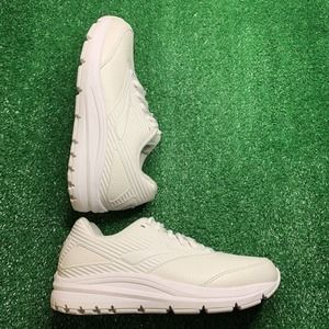 Brooks Addiction 2 Women’s Size 7 B Med White Walking Shoes 1203071B142